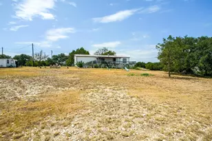 327 Co Rd 332, Bertram, TX 78605 - Photo 37