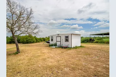 327 County Road 332, Bertram, TX 78605 - Photo 35
