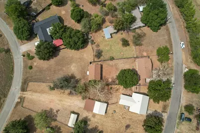 212 N River Oaks Drive, Burnet, TX 78611 - Photo 37