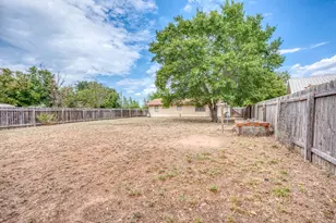 212 N River Oaks Dr, Burnet, TX 78611 - Photo 23