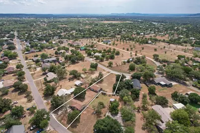 212 N River Oaks Drive, Burnet, TX 78611 - Photo 25
