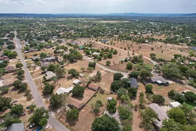 212 N River Oaks Drive, Burnet, TX 78611 - Photo 29