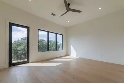 105 Manciano, Horseshoe Bay, TX 78657 - Photo 17