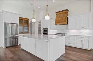 112 Winchester, Horseshoe Bay, TX 78657 - Photo 5