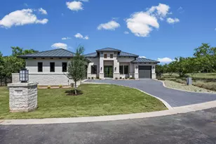 112 Winchester, Horseshoe Bay, TX 78657 - Photo 1