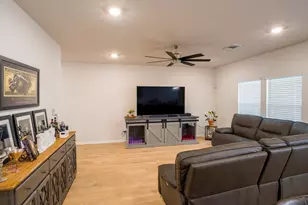 189 Standing Rock Ln, Marble Falls, TX 78654 - Photo 7