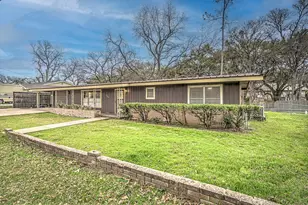 5304 Bedford, Kingsland, TX 78639 - Photo 3