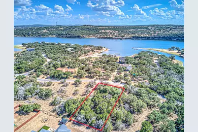 21608 Cardinal Avenue, Lago Vista, TX 78645 - Photo 3