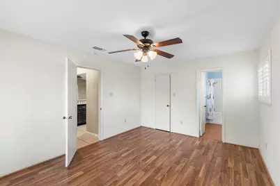 210 Teeoff, Horseshoe Bay, TX 78657 - Photo 17