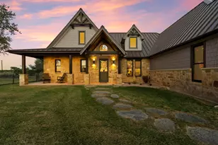 901 Crown Ln, Burnet, TX 78611 - Photo 7