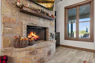 901 Crown Ln, Burnet, TX 78611 - Photo 21