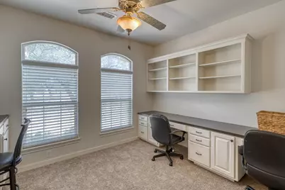1050 Twisted Oak, Horseshoe Bay, TX 78657 - Photo 3