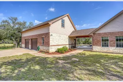 1050 Twisted Oak, Horseshoe Bay, TX 78657 - Photo 19