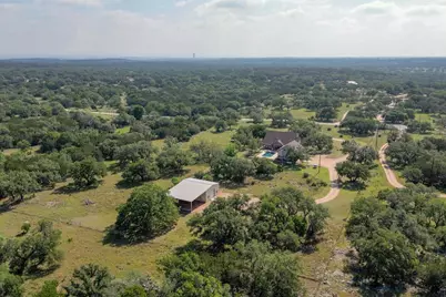 1050 Twisted Oak, Horseshoe Bay, TX 78657 - Photo 27