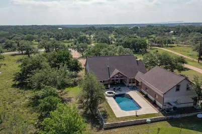 1050 Twisted Oak, Horseshoe Bay, TX 78657 - Photo 25
