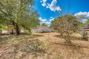 960 Navajo Dr, Burnet, TX 78611 - Photo 7