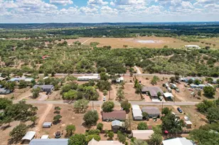 960 Navajo Dr, Burnet, TX 78611 - Photo 11