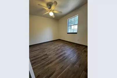 305 Ave R, Marble Falls, TX 78654 - Photo 11