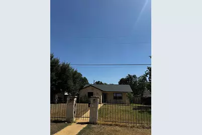 305 Ave R, Marble Falls, TX 78654 - Photo 1