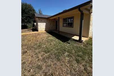 305 Ave R, Marble Falls, TX 78654 - Photo 7