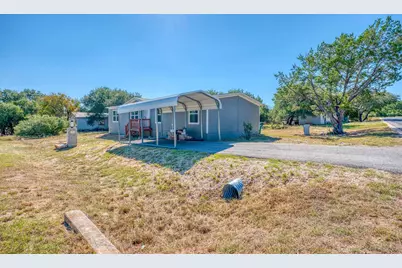 201 18 Street, Horseshoe Bay, TX 78657 - Photo 3