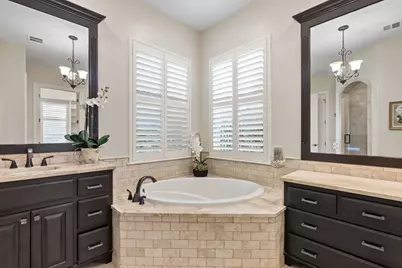 101 Diamond Hl, Horseshoe Bay, TX 78657 - Photo 19