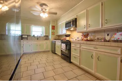 204 Sunset Drive, Llano, TX 78643 - Photo 13