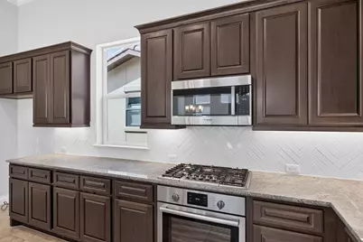 122 Rivalto Dr, Horseshoe Bay, TX 78657 - Photo 13