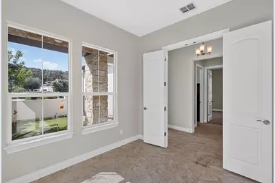 122 Rivalto Dr, Horseshoe Bay, TX 78657 - Photo 5