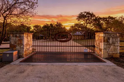 100 Morgan Cove, Burnet, TX 78611 - Photo 3