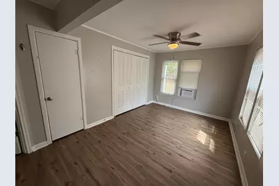 607 N Main Street, Burnet, TX 78611 - Photo 9