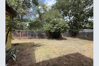 607 N Main Street, Burnet, TX 78611 - Photo 15