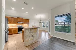 206 Cailin Ct, Burnet, TX 78611 - Photo 17