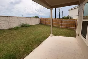 417 Lake Sweetwater Ln, Niederwald, TX 78610 - Photo 33