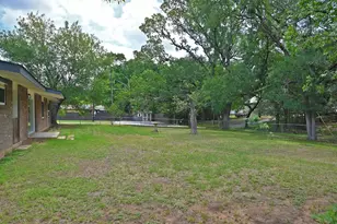 5204 Bedford Dr, Kingsland, TX 78639 - Photo 25