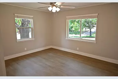 5204 Bedford Drive, Kingsland, TX 78639 - Photo 15