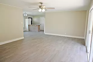 5204 Bedford Dr, Kingsland, TX 78639 - Photo 13