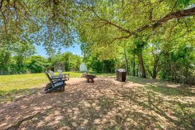 700 Bayley Street, Llano, TX 78643 - Photo 31