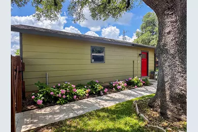 1100 W Deats, Llano, TX 78643 - Photo 23