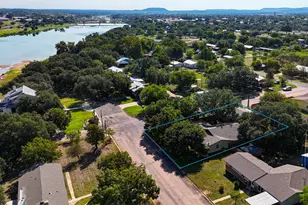 1100 W Deats, Llano, TX 78643 - Photo 27