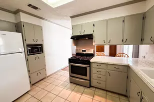102 W Llano St, Llano, TX 78643 - Photo 15