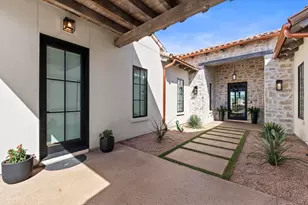 100 Encantada, Horseshoe Bay, TX 78657 - Photo 1