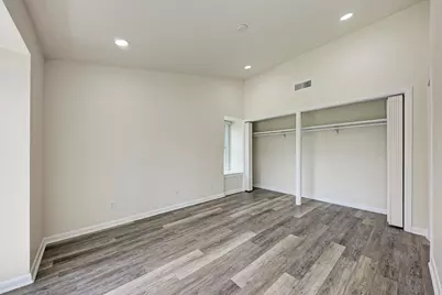 100 Bay Point Drive, Horseshoe Bay, TX 78657 - Photo 11