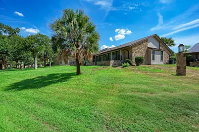 100 Bay Point Drive, Horseshoe Bay, TX 78657 - Photo 21