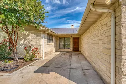 209 Senisa Dr., Buchanan Dam, TX 78609 - Photo 5