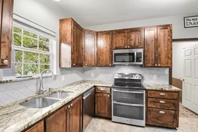 6450 River Oaks Drive, Kingsland, TX 78639 - Photo 7