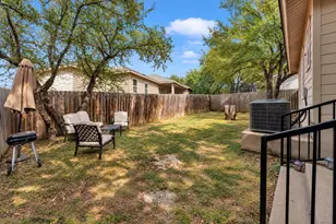 105 E Wildflower Blvd, Marble Falls, TX 78654 - Photo 27