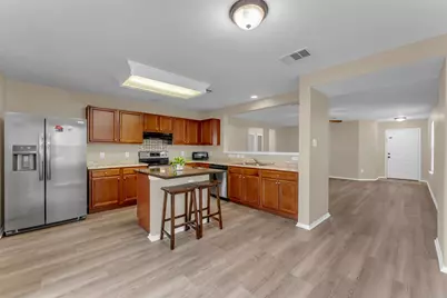 105 E Wildflower Blvd, Marble Falls, TX 78654 - Photo 9