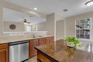 105 E Wildflower Blvd, Marble Falls, TX 78654 - Photo 7