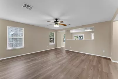 105 E Wildflower Blvd, Marble Falls, TX 78654 - Photo 5
